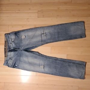 Express Men's Rocco Slim Fit Low Rise Straight Leg jeans